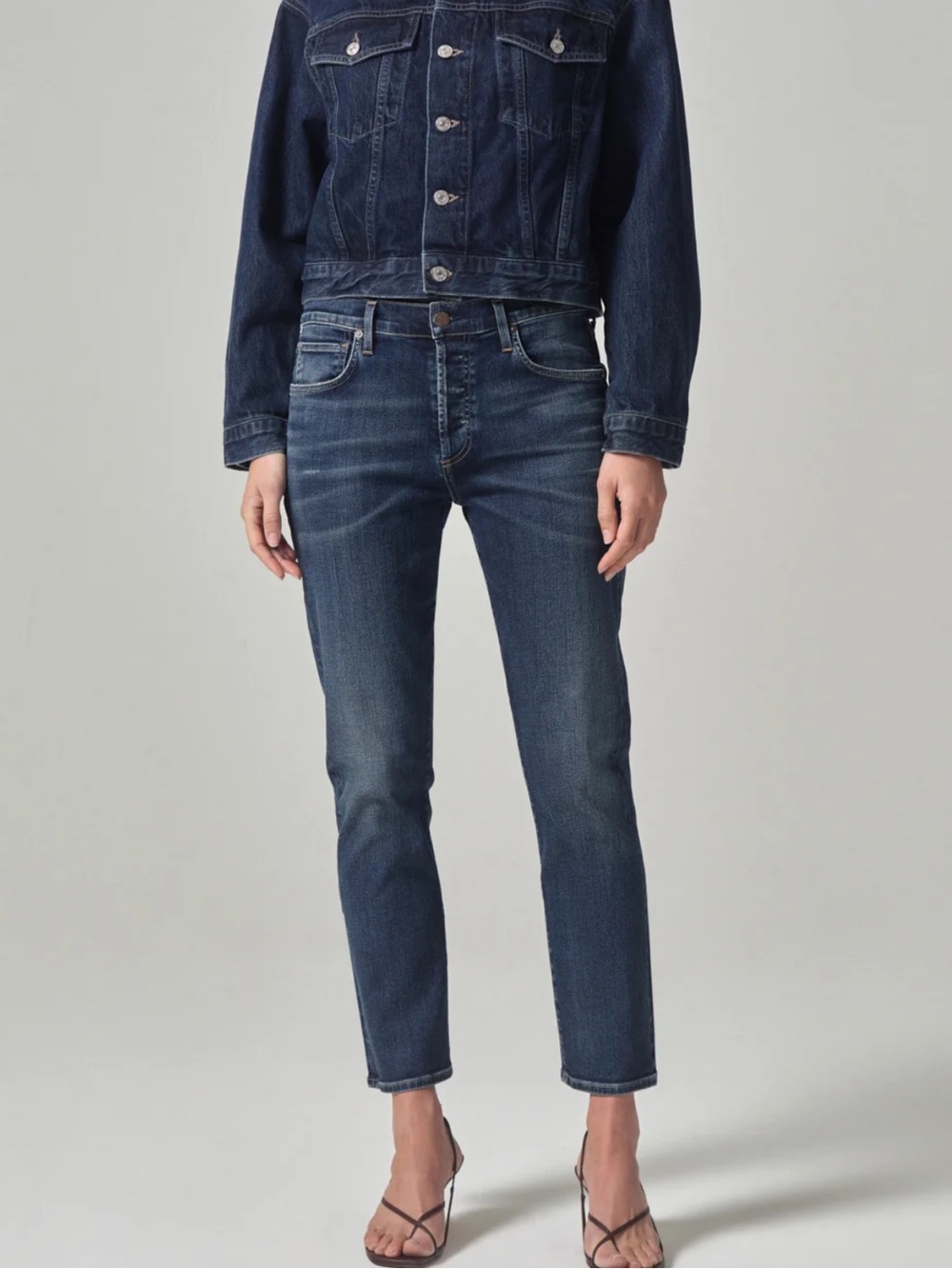 Citizens of Humanity Emerson Slim Boyfriend Jeans 27” Medium Wash Raw Trucker